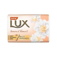 LUX VELVET GLOW JASMINE & VITAMIN E SOAP